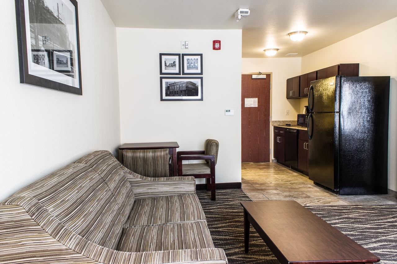 Cobblestone Hotel&Suites - Stevens Point Esterno foto