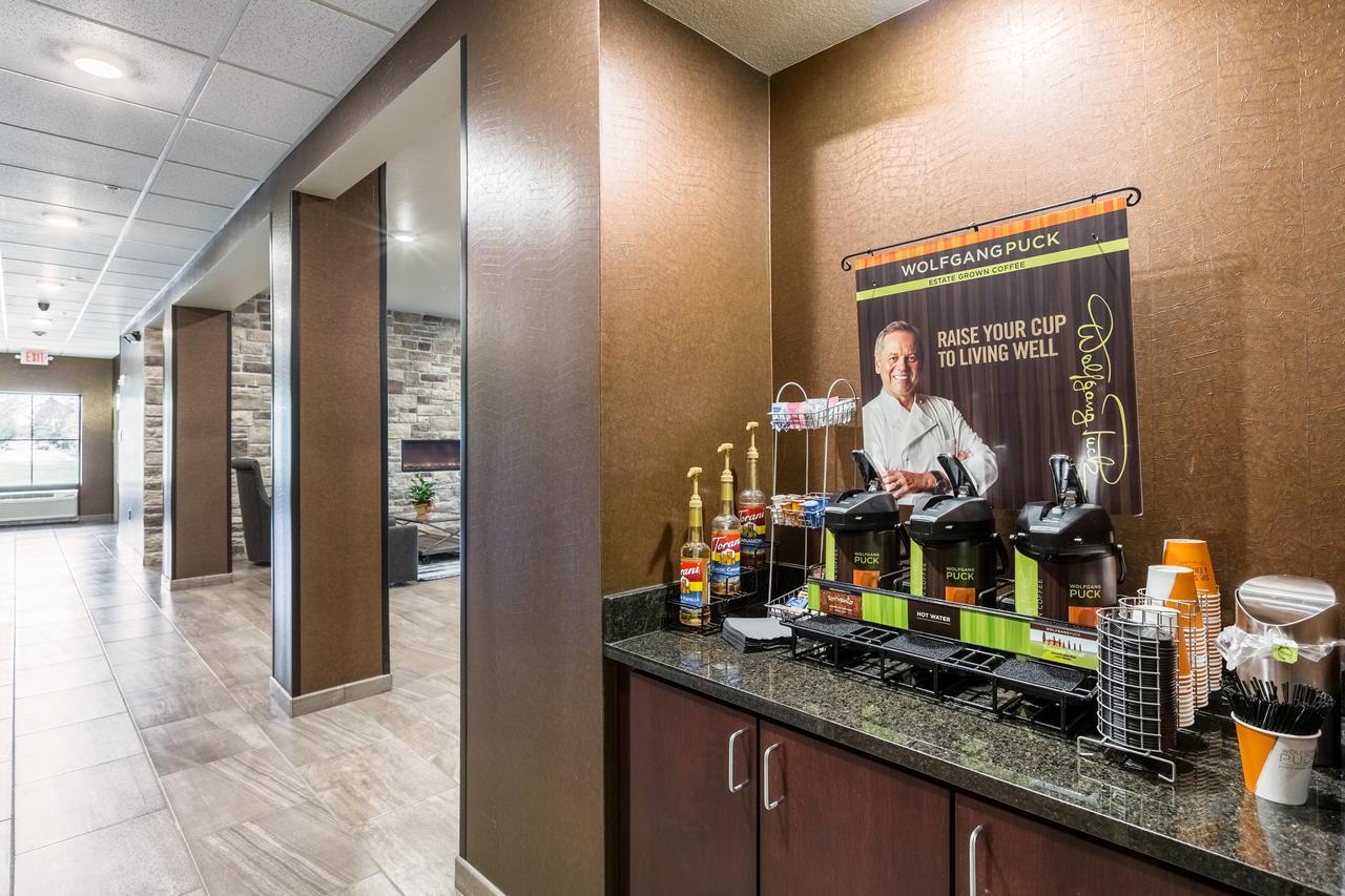 Cobblestone Hotel&Suites - Stevens Point Esterno foto