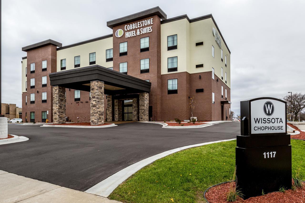 Cobblestone Hotel&Suites - Stevens Point Esterno foto