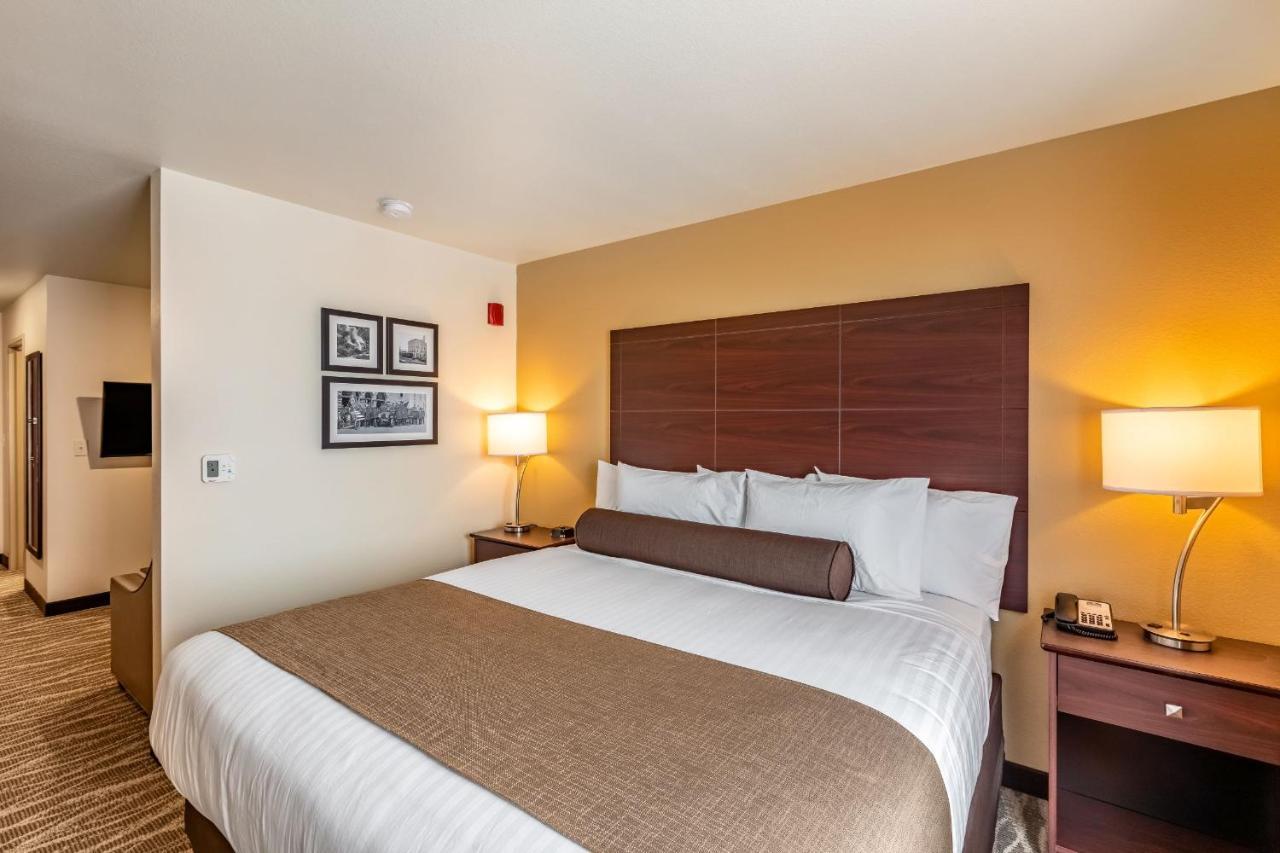 Cobblestone Hotel&Suites - Stevens Point Esterno foto