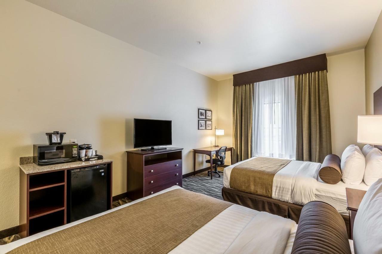 Cobblestone Hotel&Suites - Stevens Point Esterno foto